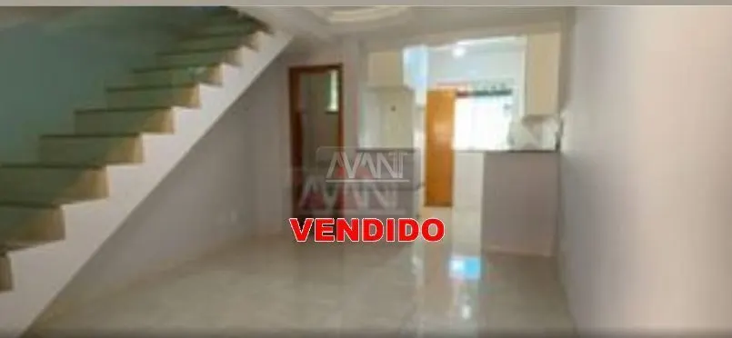 CASA COM ENTRADA INDIVIDUAL 02 QUARTOS