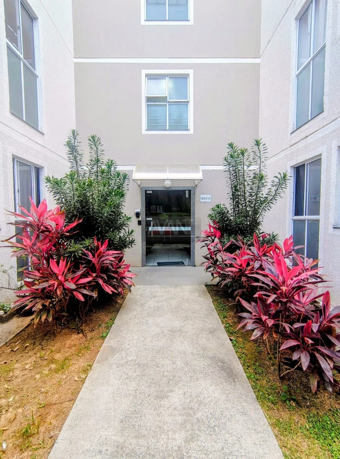 LINDO APARTAMENTO À VENDA – JUSTINÓPOLIS
