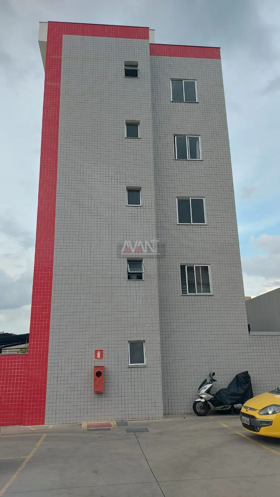 Apartamentos para venda com Área de serviço e 2 quartos, 48 m² - Copacabana