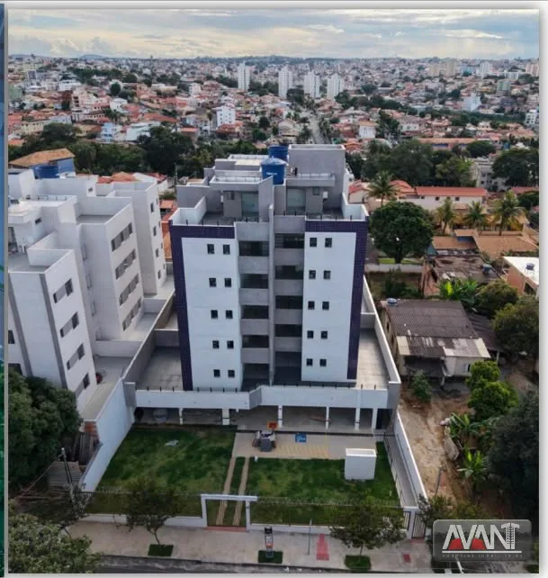 Apartamento 2 quartos com suíte e varanda