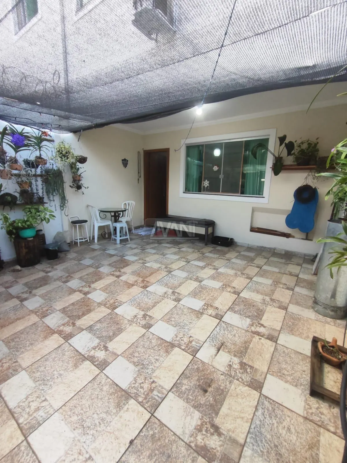 CASA , EXCELENTE LOCALIZAÇÃO 3 QUARTOS COM SUITE !